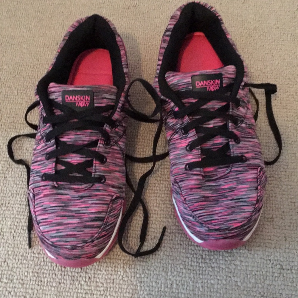 Danskin Now pink and black memory foam sneakers